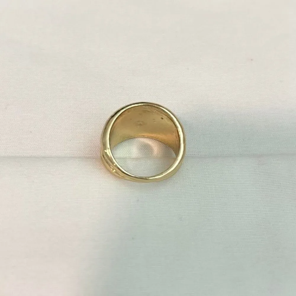Vintage Inspired Luxury Gold Ring